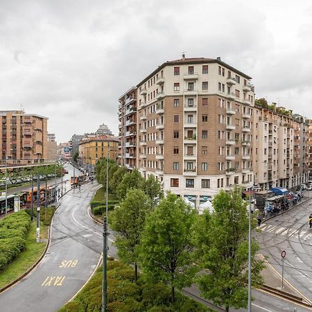 Piazza De Angeli M1 Comfortable Flat With Balcony Милано Екстериор снимка